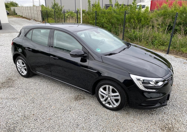 Renault Megane cena 45999 przebieg: 111000, rok produkcji 2017 z Wyszogród małe 781
